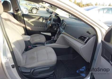 2017 Hyundai Elantra Se z USA, uszkodzony, nr VIN 5NPD74LF9HH101735